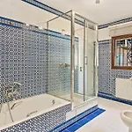 Grand Estate With Tropical Gardens Villa *